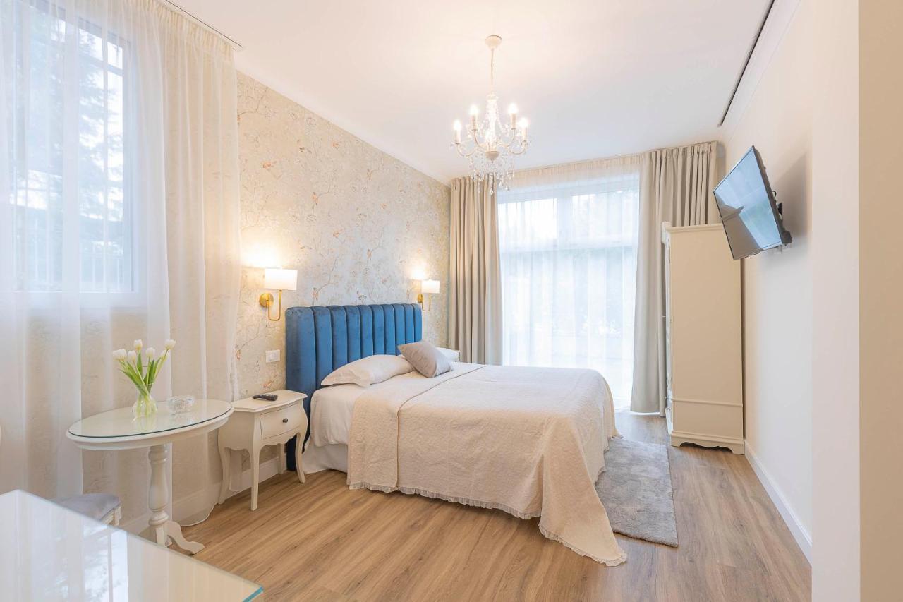 Crys: Rooms, Holiday, Business Verona Exterior photo