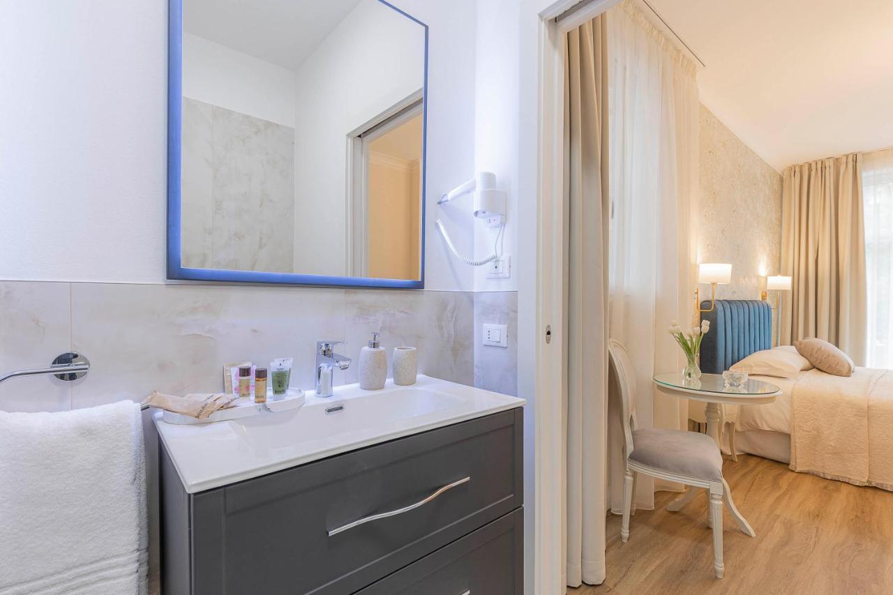 Crys: Rooms, Holiday, Business Verona Exterior photo